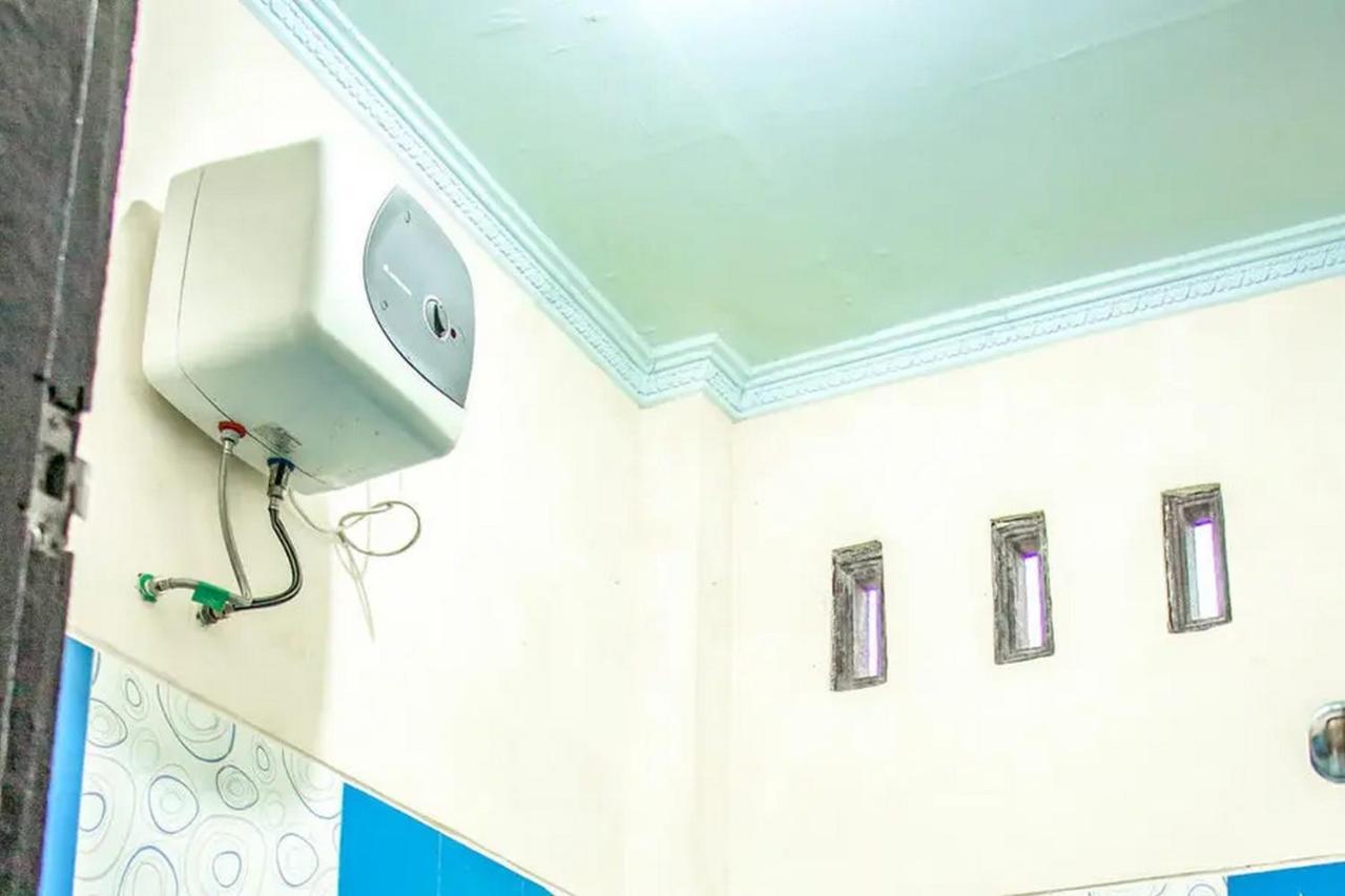 Samar Wulu Guest House Syariah Mitra Reddoorz Near Ketapang Ketapang  Habitación foto